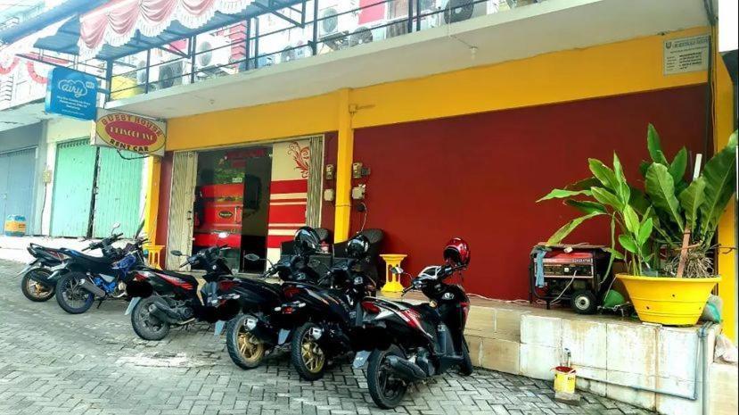 Pringgondani Guesthouse Pandanaran Hills スマラン エクステリア 写真